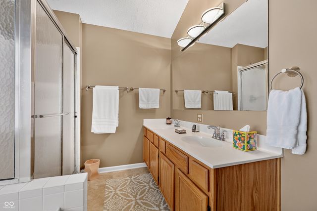 10994 Wharton, Fishers, IN 46038