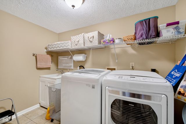 10994 Wharton, Fishers, IN 46038