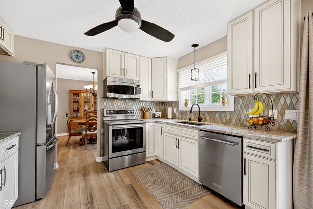 10994 Wharton, Fishers, IN 46038
