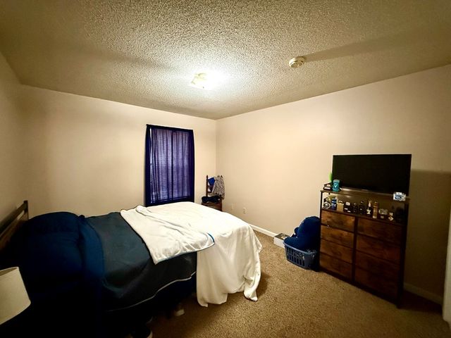 118 Weeks Drive, Enterprise, AL 36330