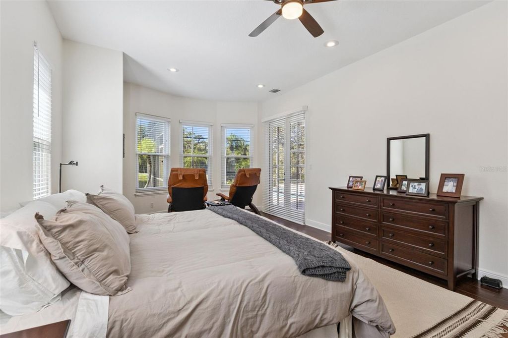 Image 18 of property listing at 3832 HUNTERS ISLE DRIVE, Orlando, FL 32837