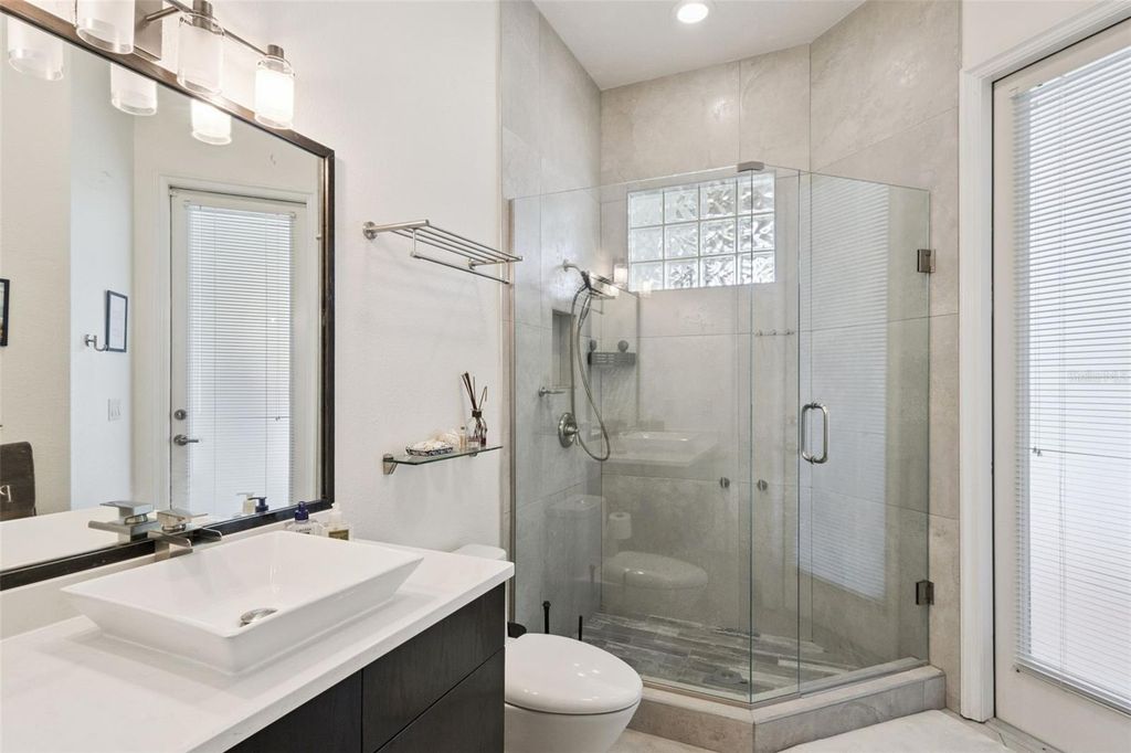 Image 24 of property listing at 3832 HUNTERS ISLE DRIVE, Orlando, FL 32837