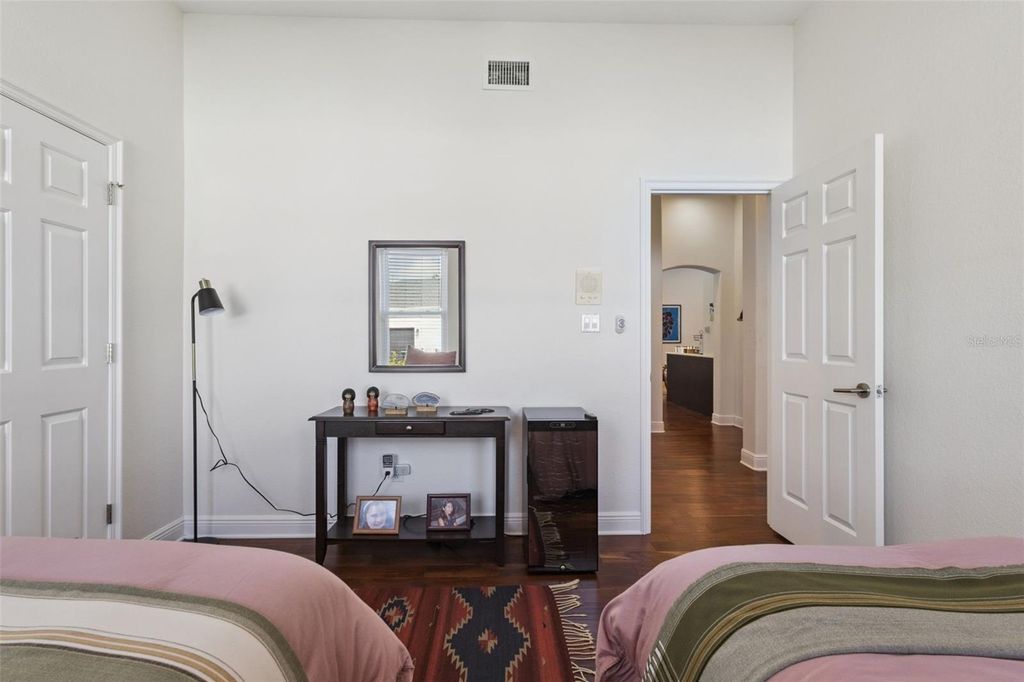 Image 29 of property listing at 3832 HUNTERS ISLE DRIVE, Orlando, FL 32837
