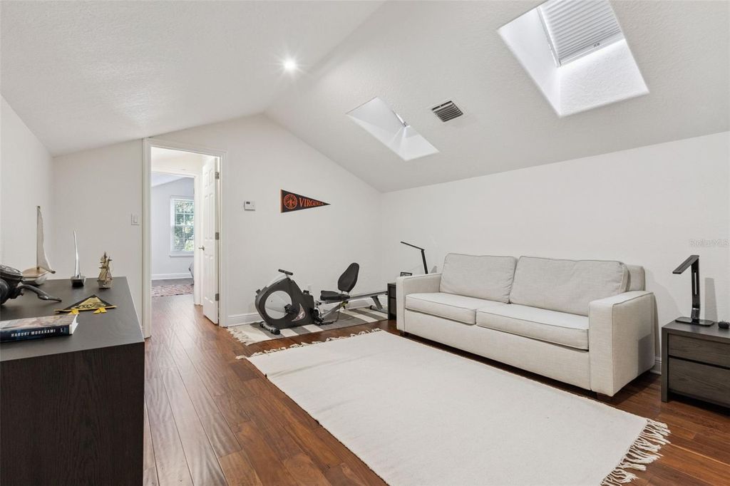 Image 32 of property listing at 3832 HUNTERS ISLE DRIVE, Orlando, FL 32837