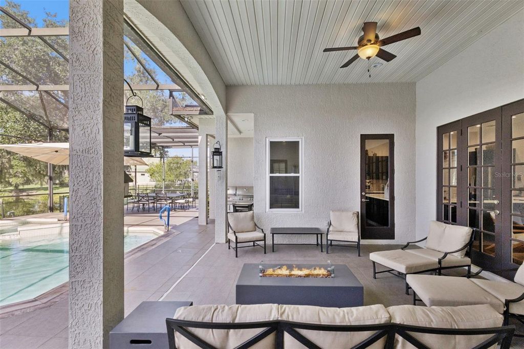 Image 41 of property listing at 3832 HUNTERS ISLE DRIVE, Orlando, FL 32837