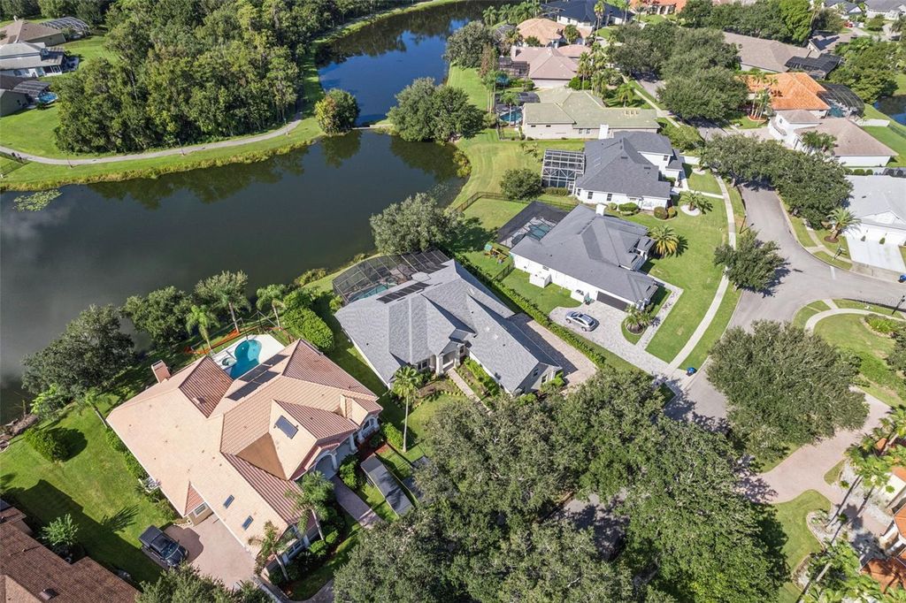 Image 50 of property listing at 3832 HUNTERS ISLE DRIVE, Orlando, FL 32837