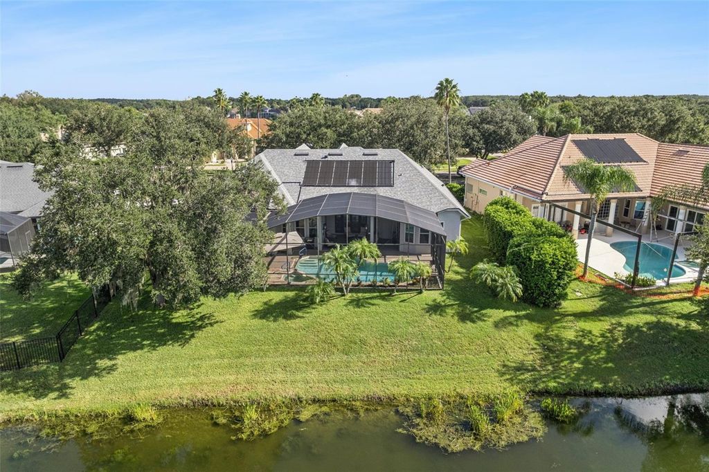 Image 55 of property listing at 3832 HUNTERS ISLE DRIVE, Orlando, FL 32837