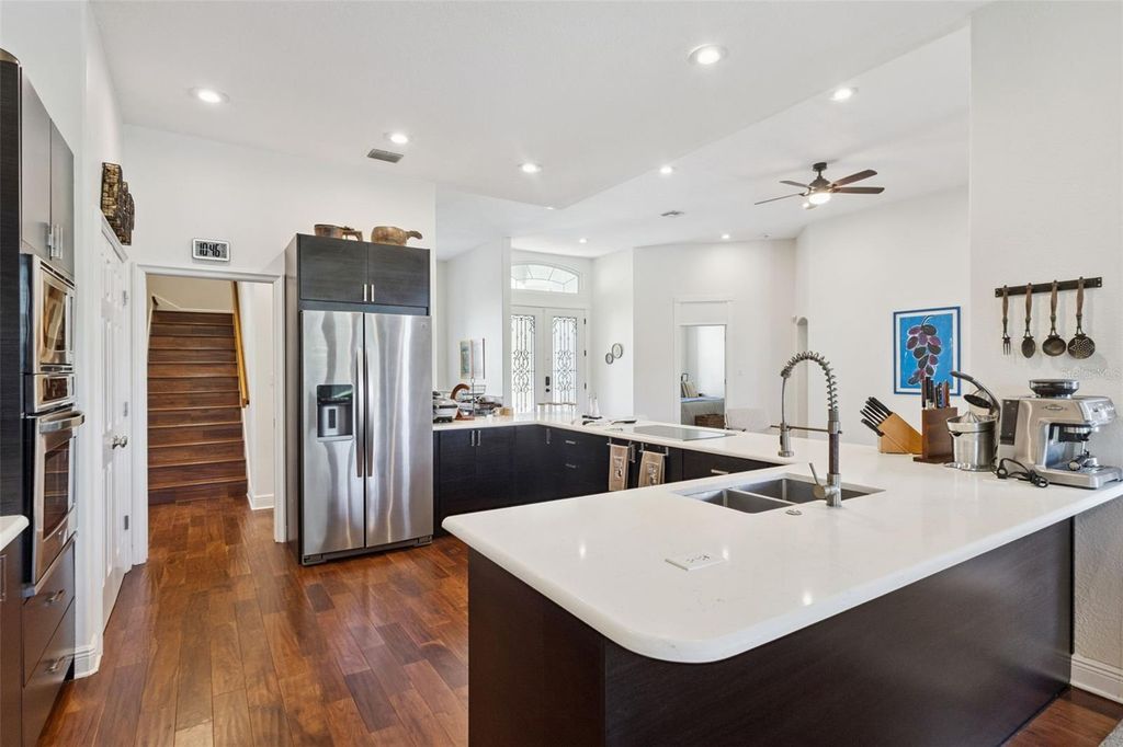 Image 10 of property listing at 3832 HUNTERS ISLE DRIVE, Orlando, FL 32837