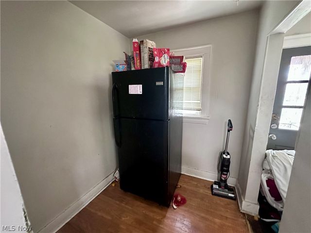 1127 East Avenue, Akron, OH 44307