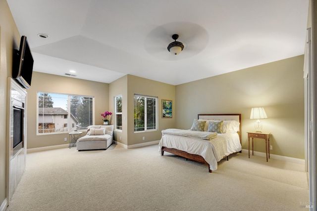 1888 Brush Creek Rd, Santa Rosa, CA 95404