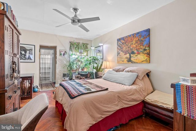 211 E 33RD ST, Baltimore, MD 21218