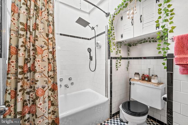 211 E 33RD ST, Baltimore, MD 21218