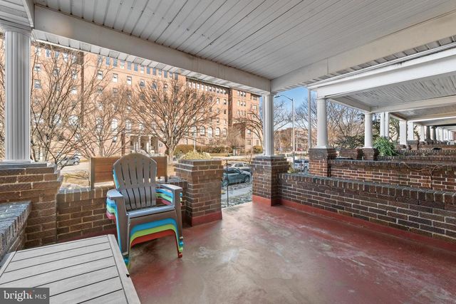 211 E 33RD ST, Baltimore, MD 21218