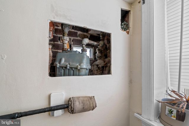 211 E 33RD ST, Baltimore, MD 21218