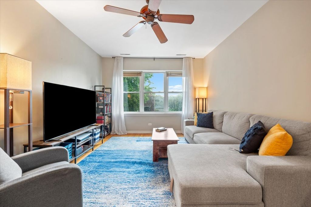 2458 W Grace Street 2, Chicago, IL 60618 — photo 5