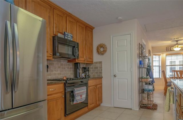 22113 Matagorda Drive, Galveston, TX 77554