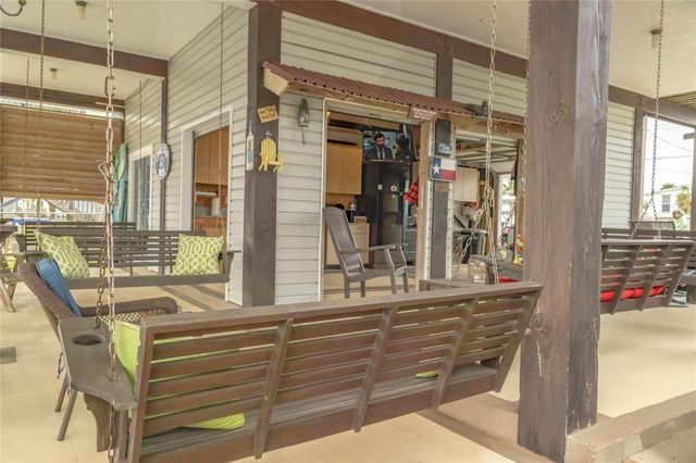 22113 Matagorda Drive, Galveston, TX 77554