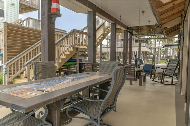 22113 Matagorda Drive, Galveston, TX 77554