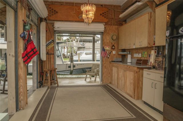 22113 Matagorda Drive, Galveston, TX 77554