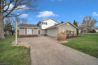 89 Wellsley Place, Brunswick, OH 44212