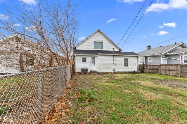 1546 Hoefgen Street, Indianapolis, IN 46203