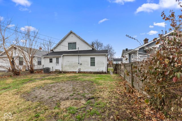 1546 Hoefgen Street, Indianapolis, IN 46203
