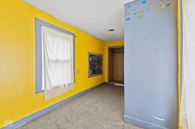 1546 Hoefgen Street, Indianapolis, IN 46203