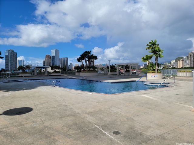 1296 Kapiolani Boulevard II-804, Honolulu, HI 96814