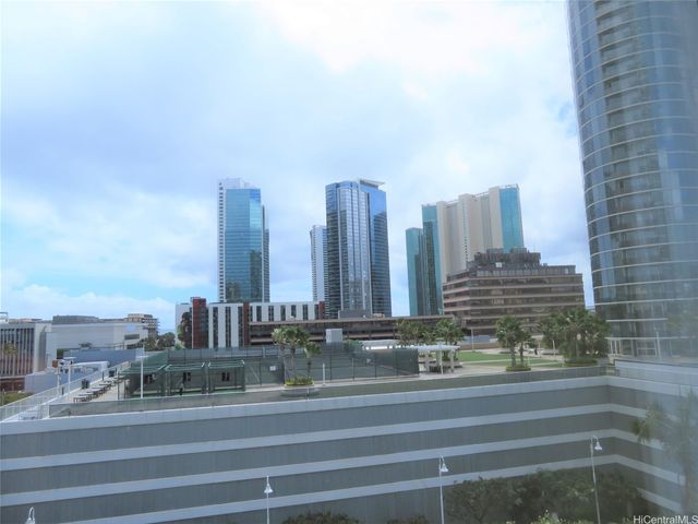 1296 Kapiolani Boulevard II-804, Honolulu, HI 96814