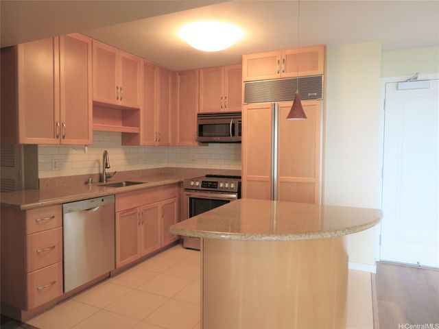 1296 Kapiolani Boulevard II-804, Honolulu, HI 96814