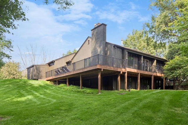 5080 Jamaca Avenue N, Lake Elmo, MN 55042
