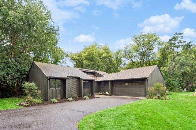 5080 Jamaca Avenue N, Lake Elmo, MN 55042