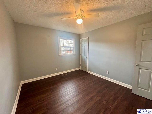 602 W Bond St, Marion, SC 29571