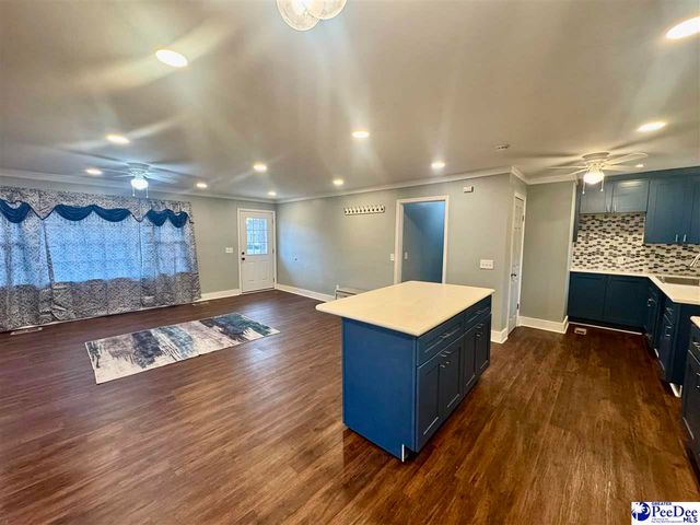 602 W Bond St, Marion, SC 29571