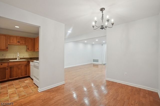 333 Potomac Dr, Bernards Twp., NJ 07920