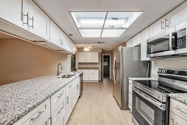 20 SHELL CIRCLE, Palm Harbor, FL 34684