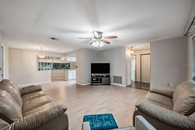 20 SHELL CIRCLE, Palm Harbor, FL 34684