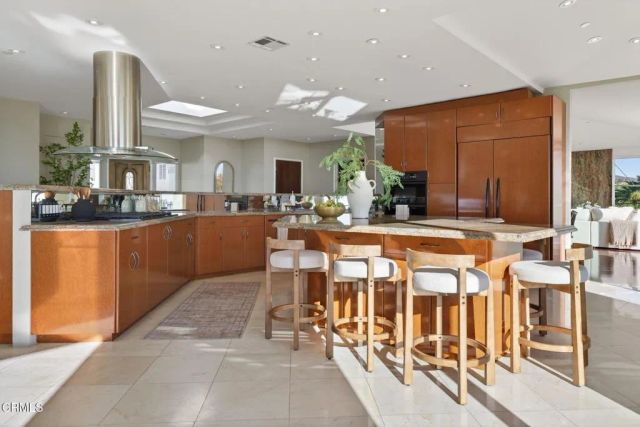 436 Poli Street 501, Ventura, CA 93001