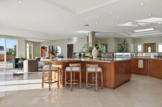 436 Poli Street 501, Ventura, CA 93001