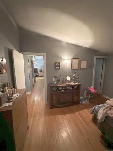 11 S Ontario Drive, Cherokee Village, AR 72529