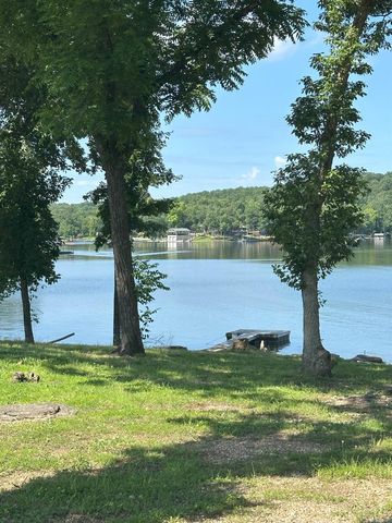 11 S Ontario Drive, Cherokee Village, AR 72529