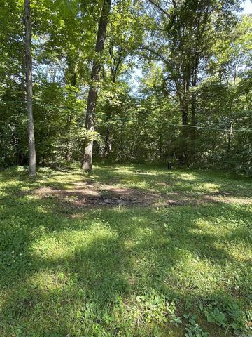 11 S Ontario Drive, Cherokee Village, AR 72529
