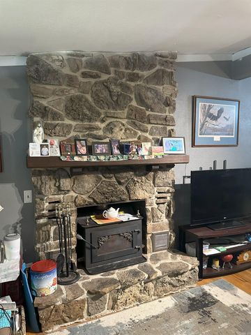 11 S Ontario Drive, Cherokee Village, AR 72529