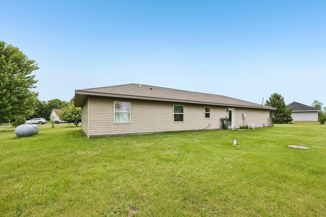 1890 98th Avenue, Dresser, WI 54009