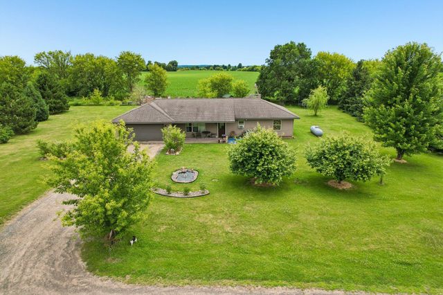 1890 98th Avenue, Dresser, WI 54009