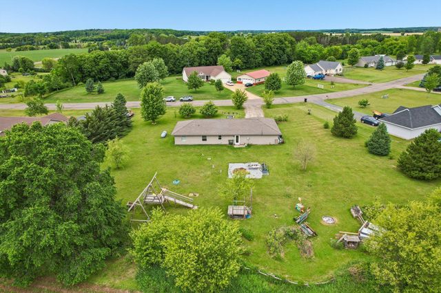 1890 98th Avenue, Dresser, WI 54009