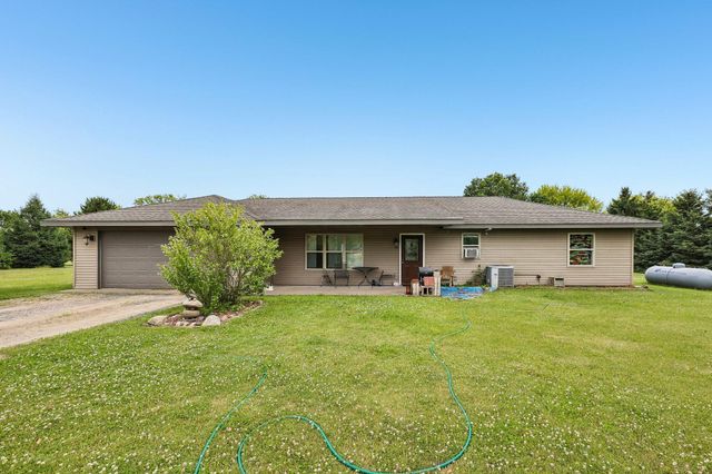 1890 98th Avenue, Dresser, WI 54009