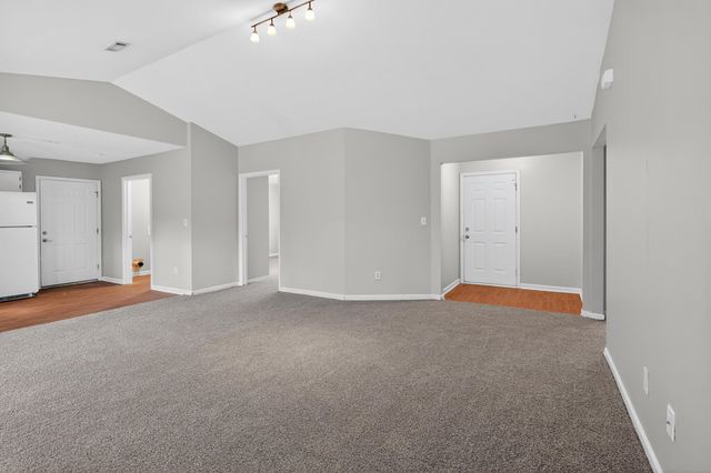 1840 Tamara Way, Spartanburg, SC 29301
