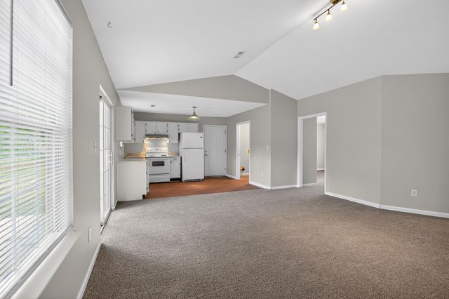 1840 Tamara Way, Spartanburg, SC 29301
