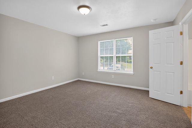 1840 Tamara Way, Spartanburg, SC 29301